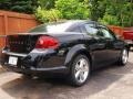 Black - Avenger SE V6 Photo No. 3
