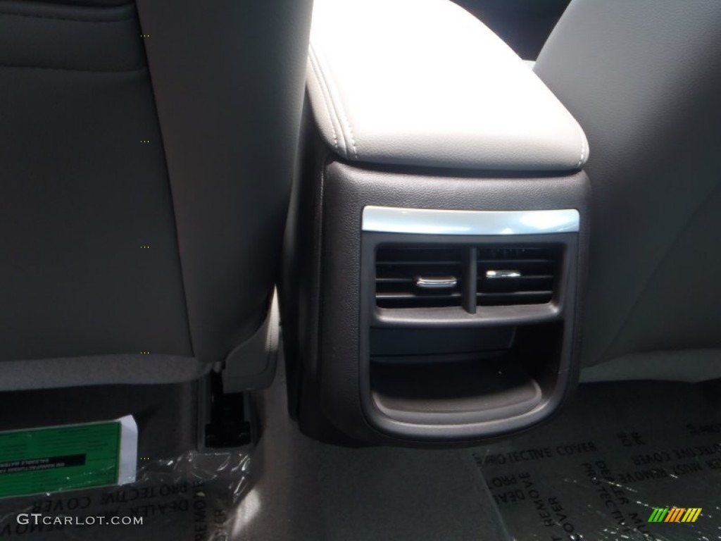 2014 Impala LTZ - Champagne Silver Metallic / Jet Black/Dark Titanium photo #33