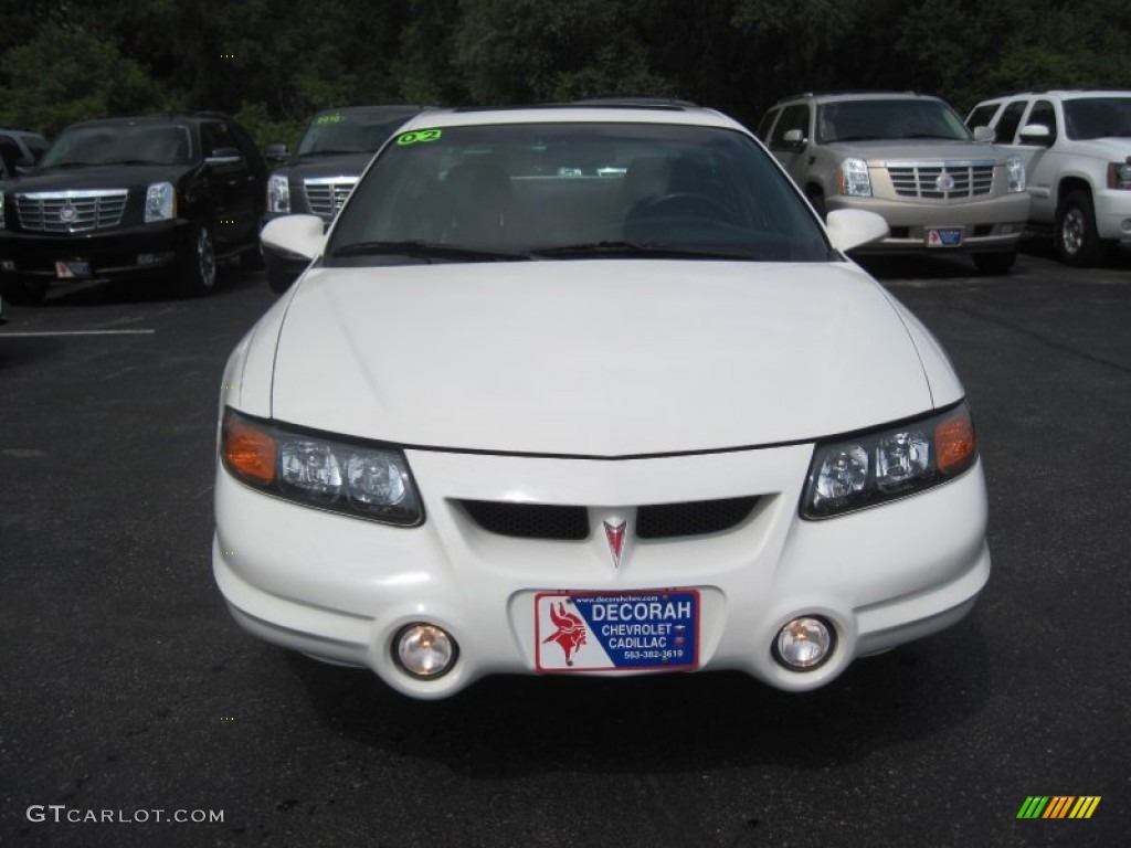 2003 Bonneville SSEi - Ivory White / Dark Pewter photo #2
