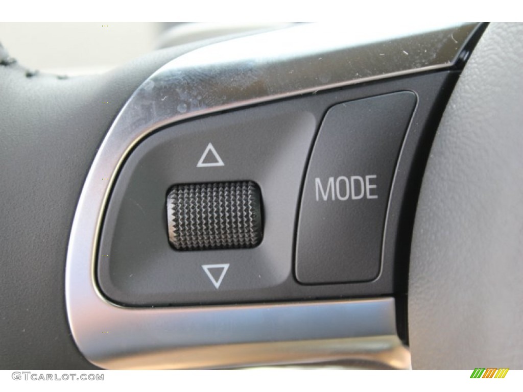 2013 Audi TT 2.0T quattro Coupe Controls Photo #82167771