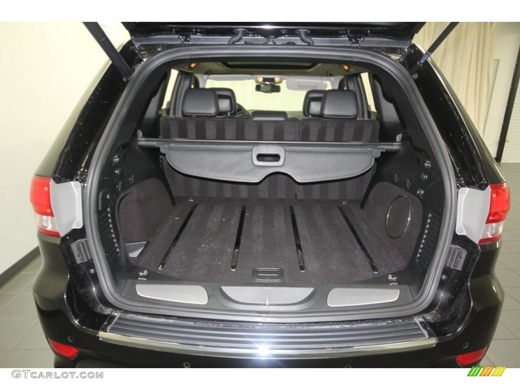 2013 Jeep Grand Cherokee SRT8 4x4 Trunk Photo #82169024