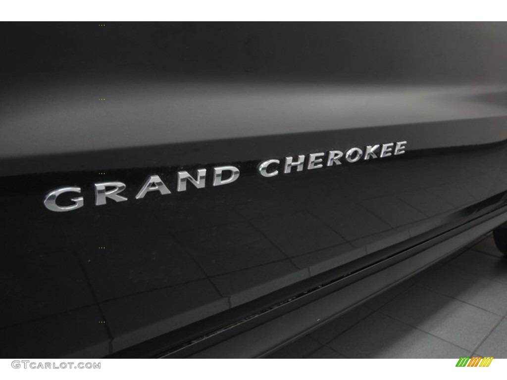 2013 Jeep Grand Cherokee SRT8 4x4 Marks and Logos Photo #82169804
