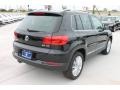 Deep Black Metallic - Tiguan SE Photo No. 9