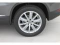 Pepper Gray Metallic - Tiguan SE Photo No. 6