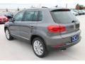 Pepper Gray Metallic - Tiguan SE Photo No. 7