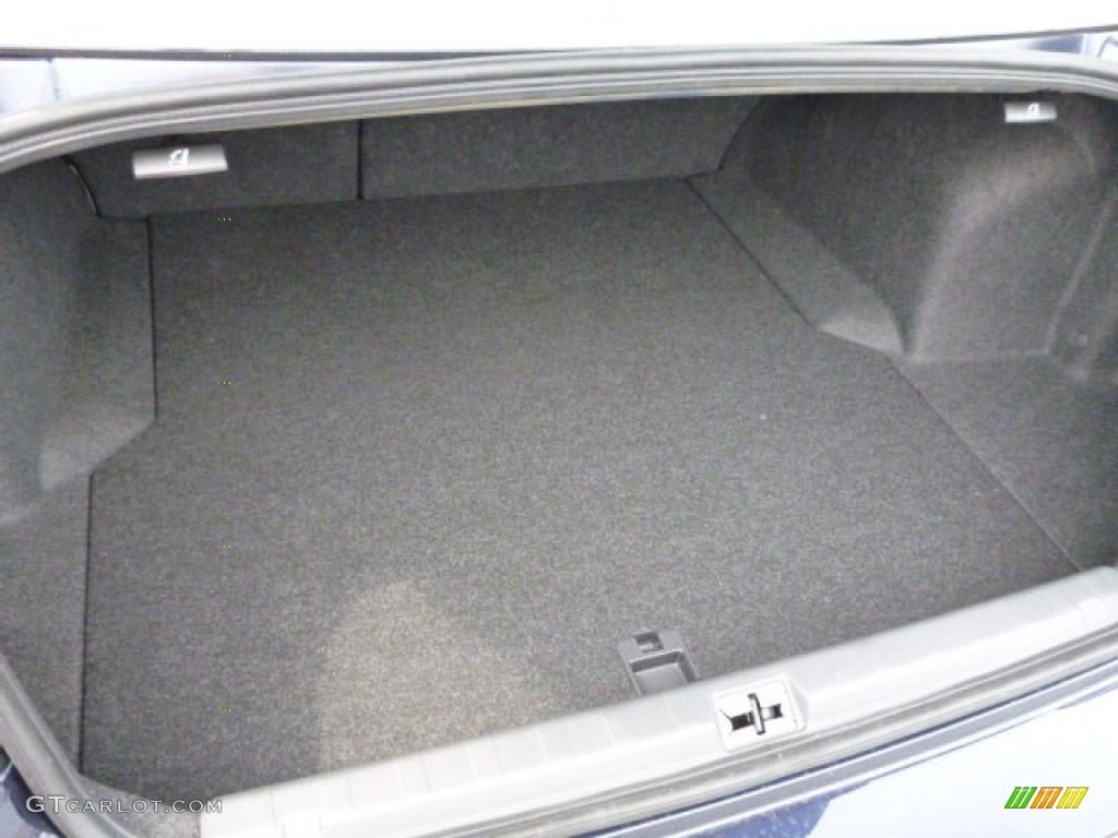 2014 Subaru Legacy 2.5i Limited Trunk Photos