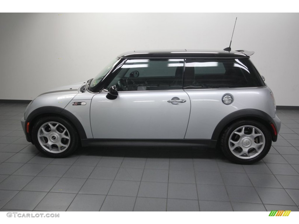 Pure Silver Metallic 2006 Mini Cooper S Hardtop Exterior Photo #82176320