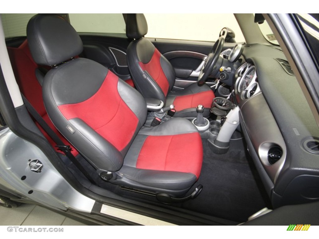 2006 Mini Cooper S Hardtop Front Seat Photo #82176953