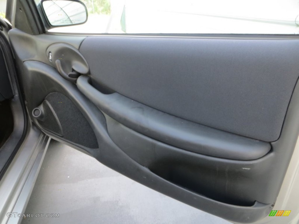 2005 Sunfire Coupe - Liquid Silver Metallic / Graphite photo #15