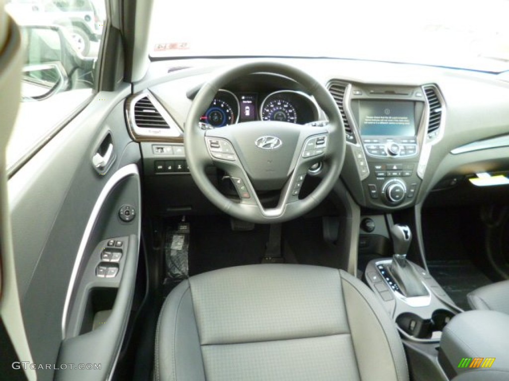 2013 Hyundai Santa Fe Limited AWD Dashboard Photos