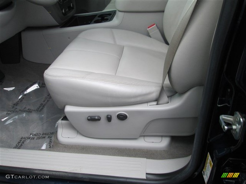 2008 Sierra 1500 SLE Crew Cab - Midnight Blue Metallic / Light Titanium photo #8