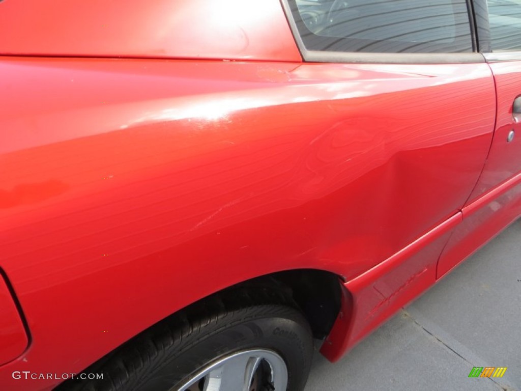 2003 Sunfire  - Victory Red / Graphite photo #14