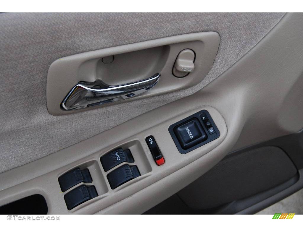 1998 Accord LX Sedan - Regent Silver Pearl / Ivory photo #13