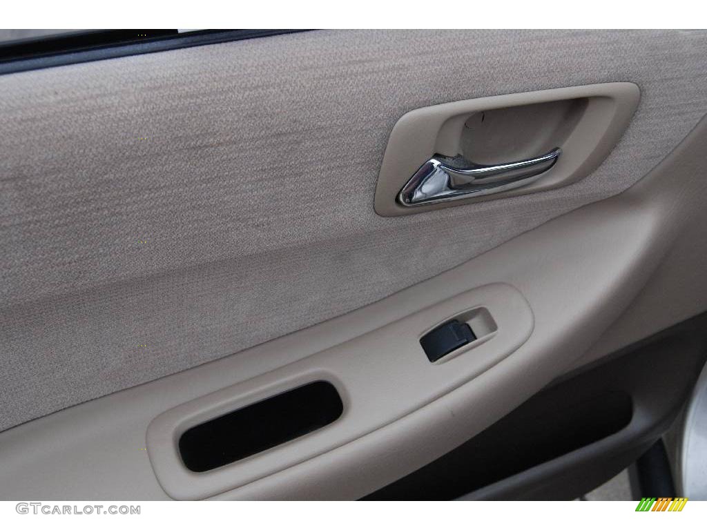 1998 Accord LX Sedan - Regent Silver Pearl / Ivory photo #24