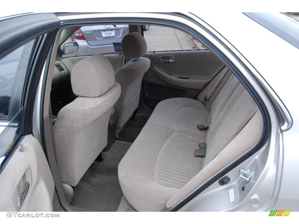 1998 Accord LX Sedan - Regent Silver Pearl / Ivory photo #25