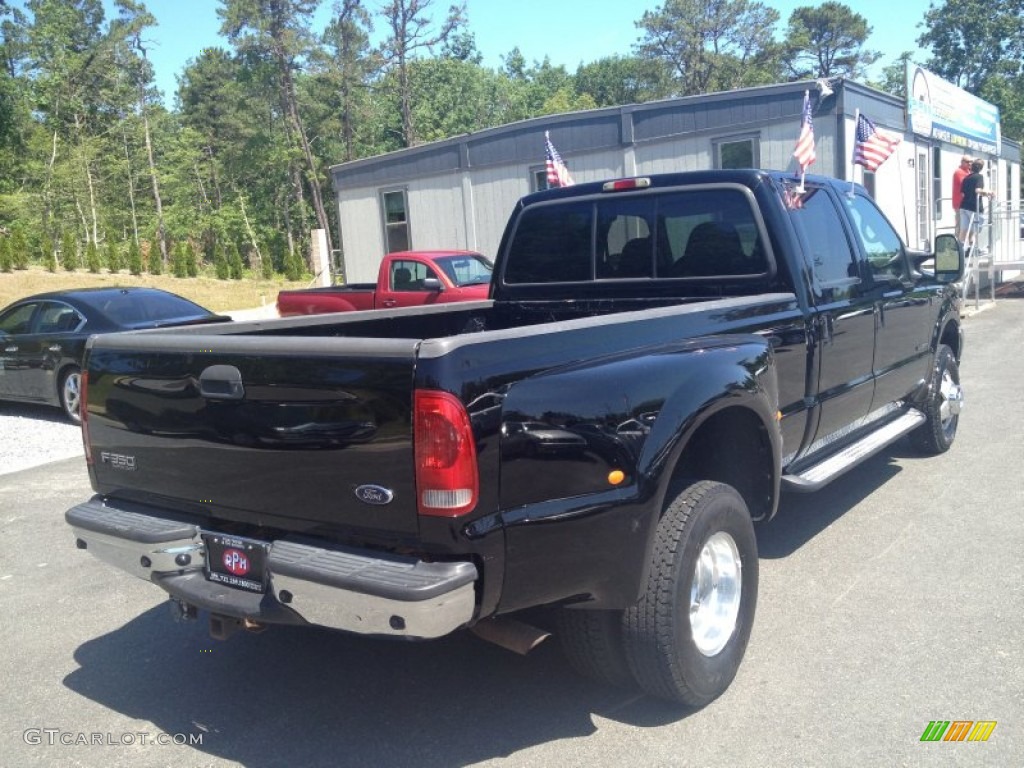 2002 F350 Super Duty Lariat Crew Cab 4x4 Dually - Black / Medium Flint photo #15