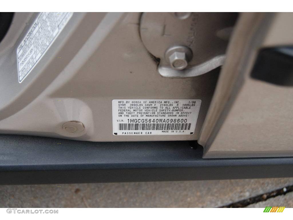 1998 Accord LX Sedan - Regent Silver Pearl / Ivory photo #35