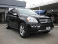 Black - GL 450 4Matic Photo No. 1