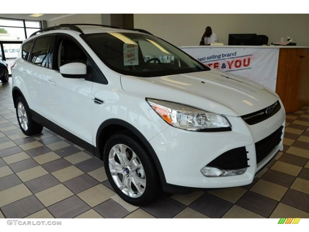 2013 Escape SE 2.0L EcoBoost 4WD - Oxford White / Medium Light Stone photo #3