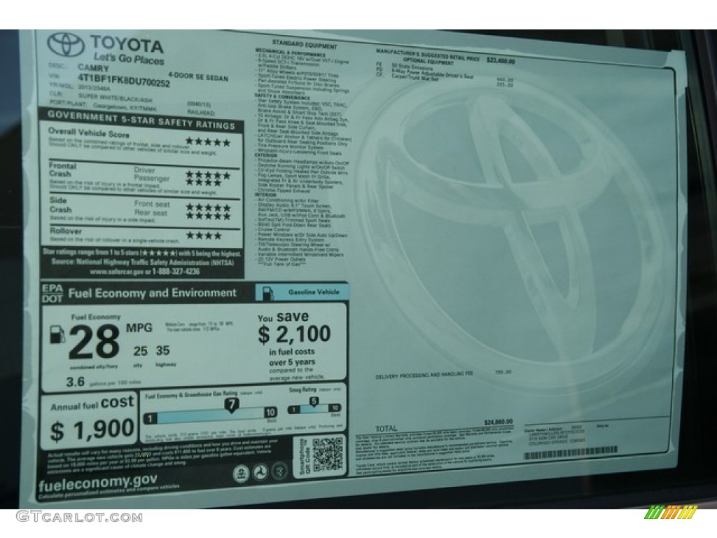 2013 Camry SE - Super White / Black/Ash photo #10