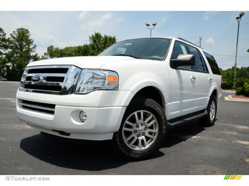 2013 Expedition XLT - Oxford White / Camel photo #1