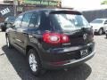Deep Black Metallic - Tiguan S 4Motion Photo No. 6