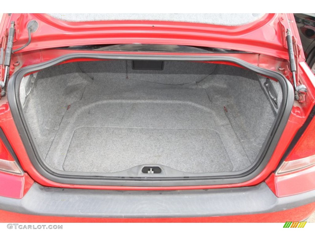2002 S60 2.4T - Red / Taupe/Light Taupe photo #17