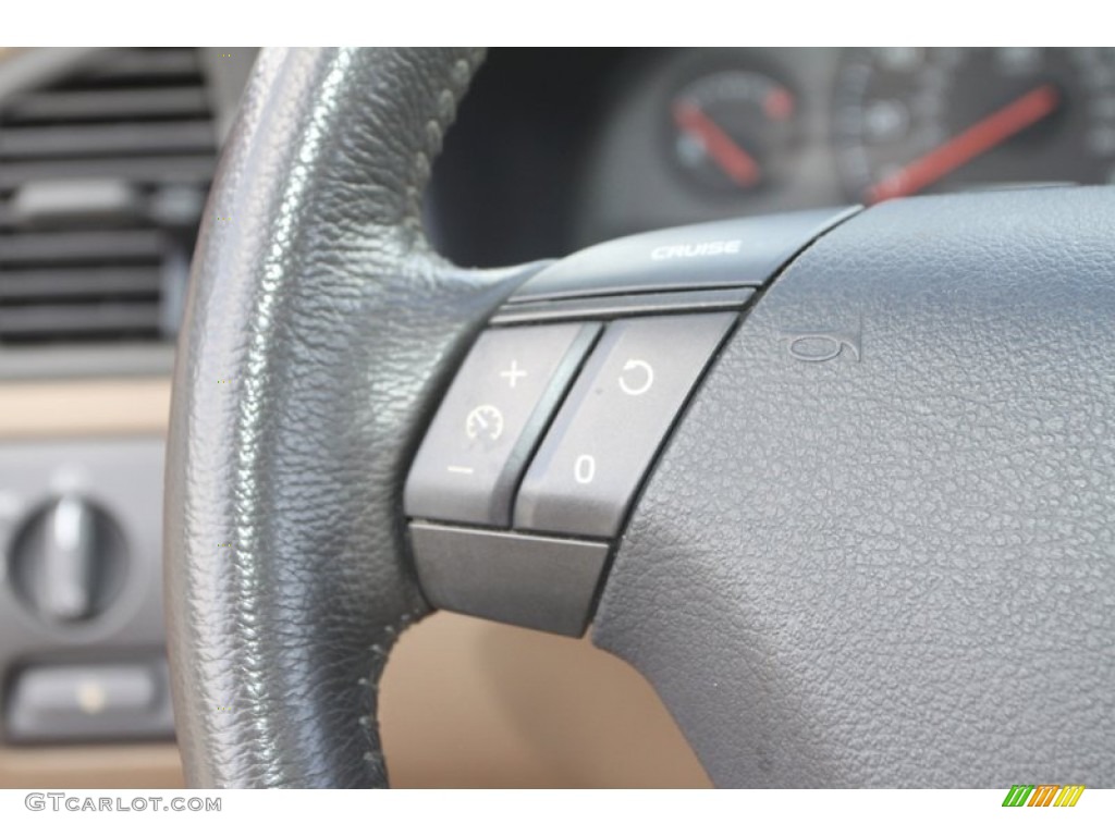 2002 S60 2.4T - Red / Taupe/Light Taupe photo #28