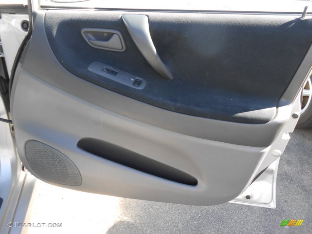 2003 Aerio SX Sport Wagon - Silky Silver Metallic / Black photo #8