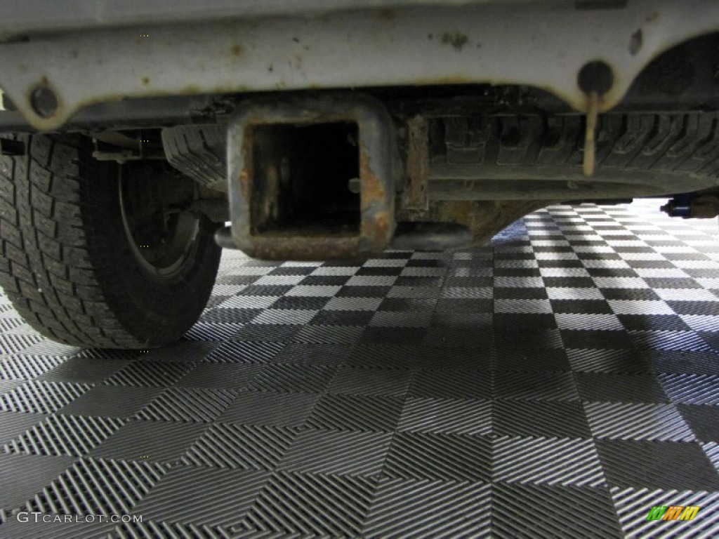 2002 Frontier XE Crew Cab 4x4 - Electric Blue Metallic / Charcoal photo #4