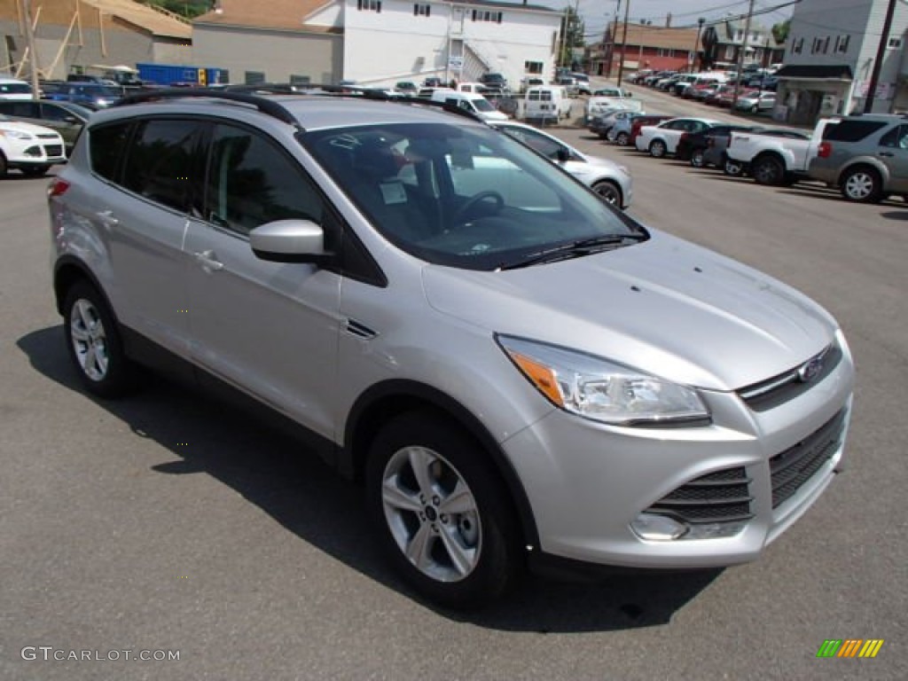 2013 Escape SE 2.0L EcoBoost 4WD - Ingot Silver Metallic / Charcoal Black photo #3