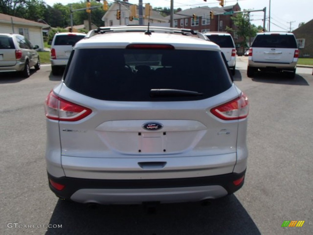 2013 Escape SE 2.0L EcoBoost 4WD - Ingot Silver Metallic / Charcoal Black photo #6