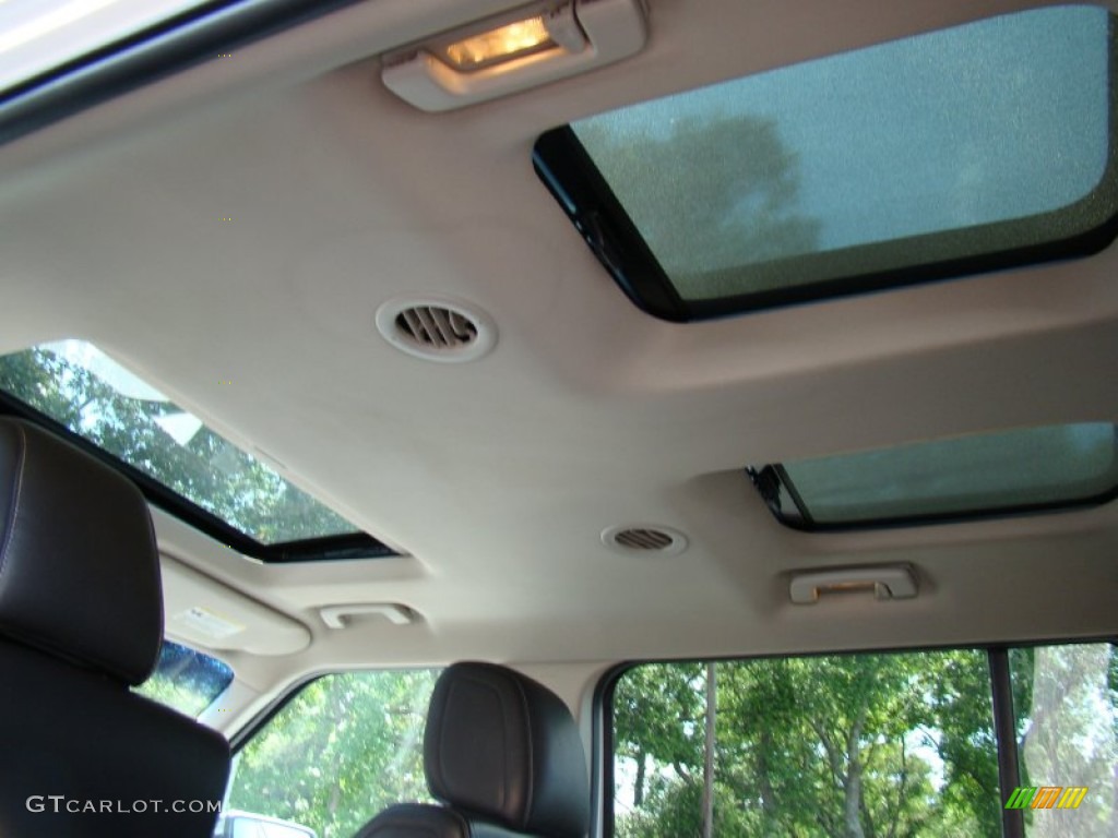 2009 Flex SE - White Platinum Tri-Coat / Charcoal Black photo #29