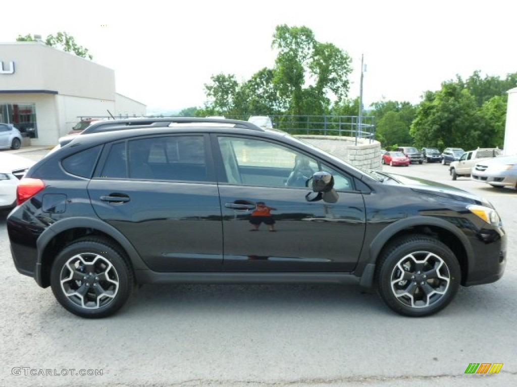 2013 XV Crosstrek 2.0 Premium - Crystal Black Silica / Ivory photo #2