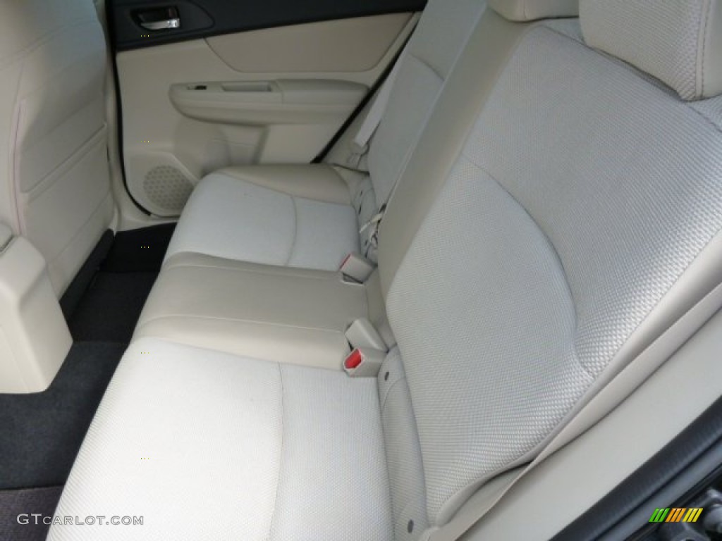 2013 XV Crosstrek 2.0 Premium - Crystal Black Silica / Ivory photo #11