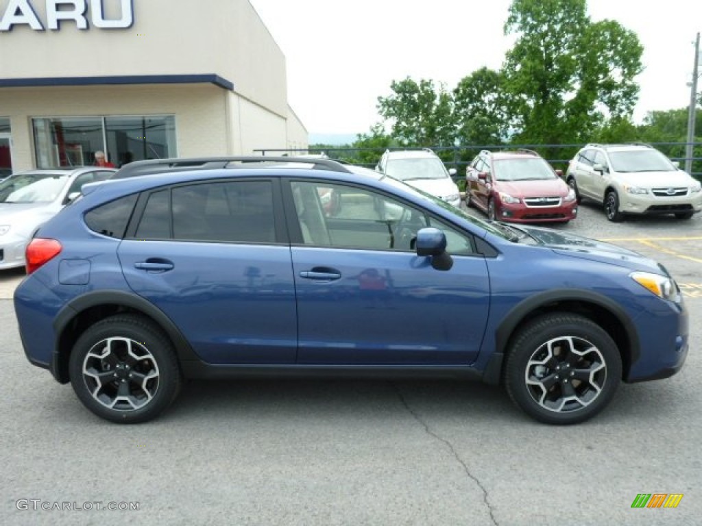 2013 XV Crosstrek 2.0 Premium - Marine Blue Pearl / Ivory photo #2