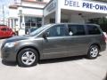 Meteor Gray Metallic - Routan SE Photo No. 2