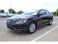 2013 Black Volkswagen Passat 2.5L S  photo #1