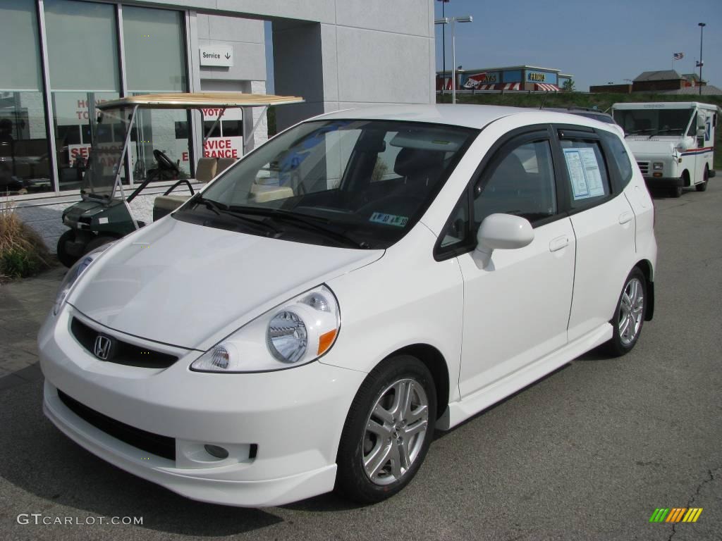 2007 Fit Sport - Taffeta White / Black photo #2