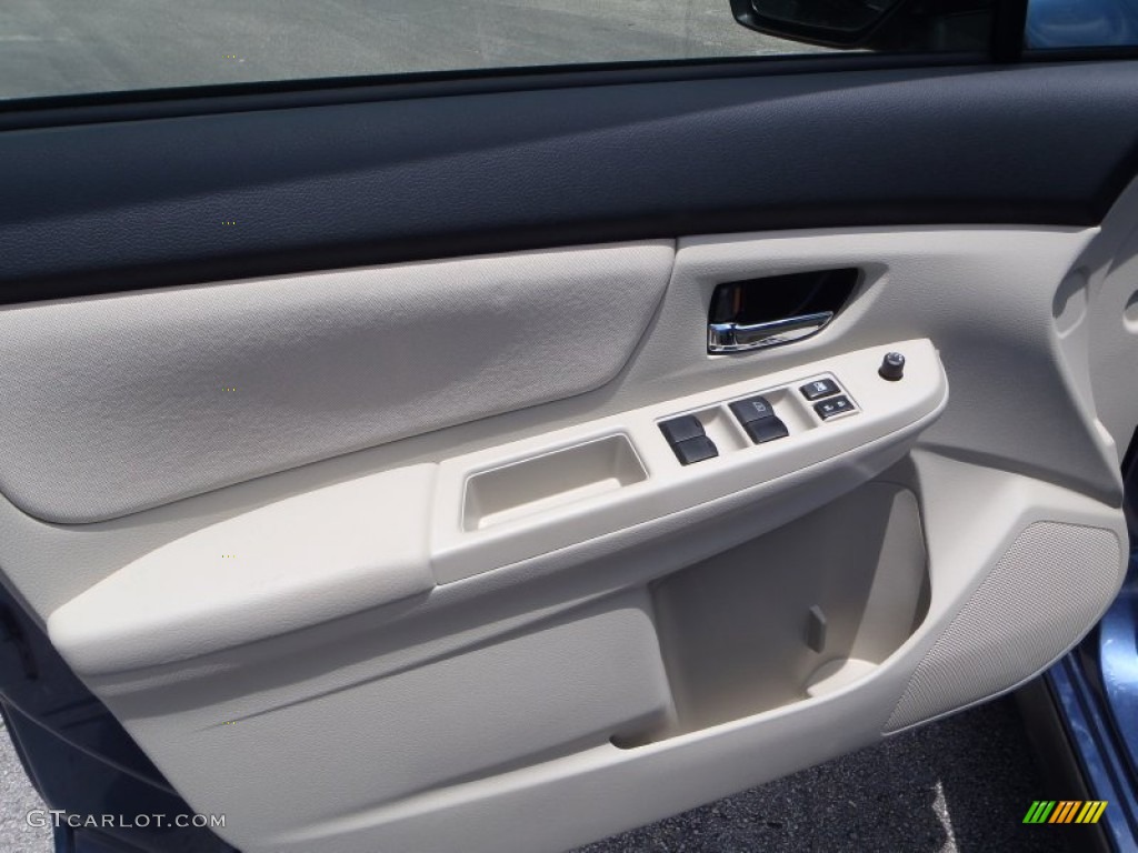 2013 XV Crosstrek 2.0 Premium - Marine Blue Pearl / Ivory photo #8