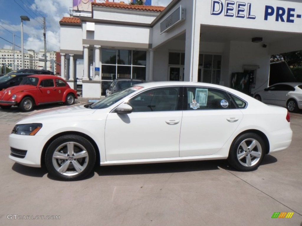 2012 Passat 2.5L SE - Candy White / Cornsilk Beige photo #2