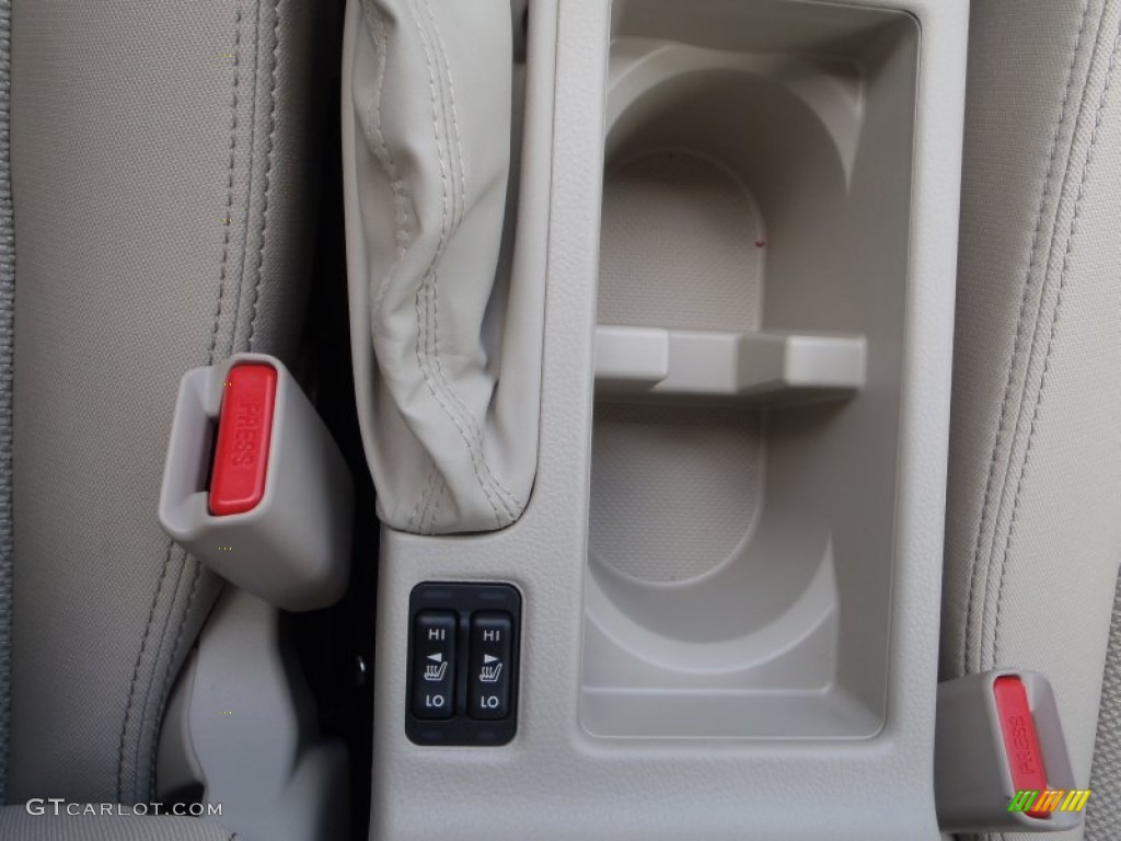 2013 XV Crosstrek 2.0 Premium - Marine Blue Pearl / Ivory photo #16
