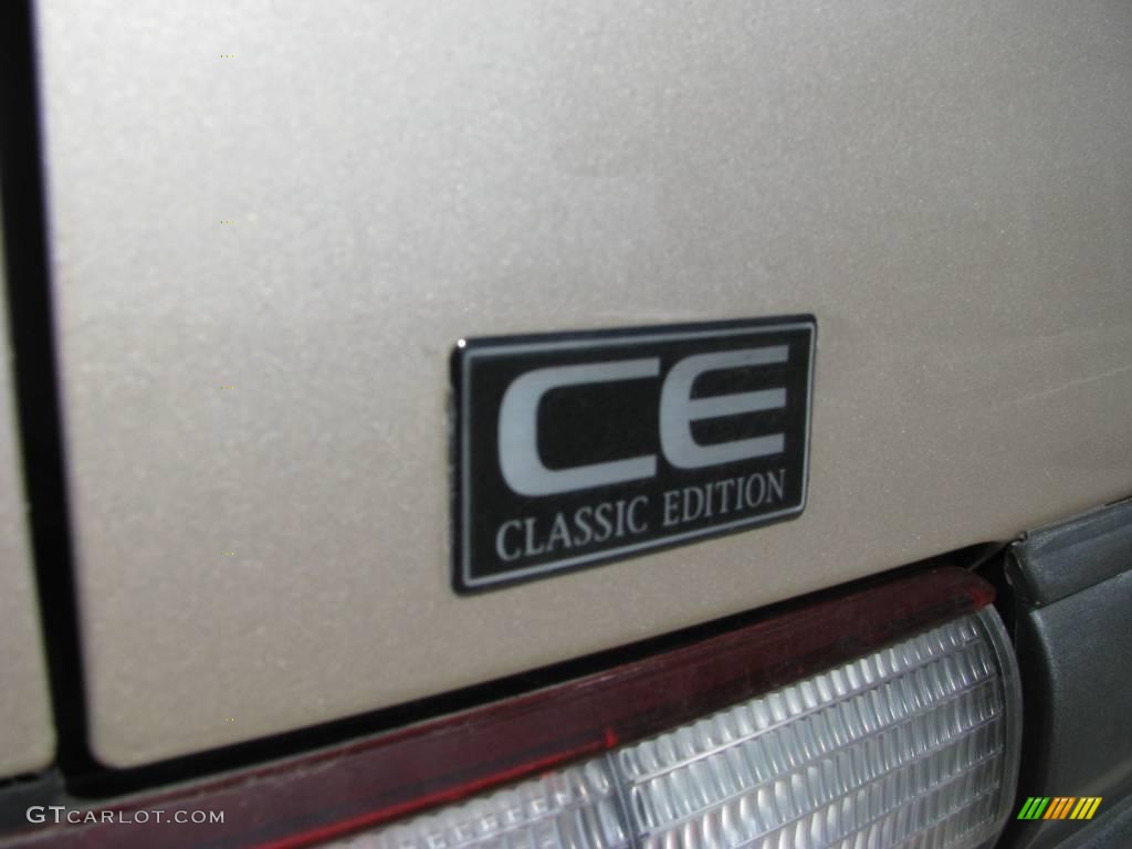 1997 Corolla CE - Cashmere Beige Metallic / Beige photo #4