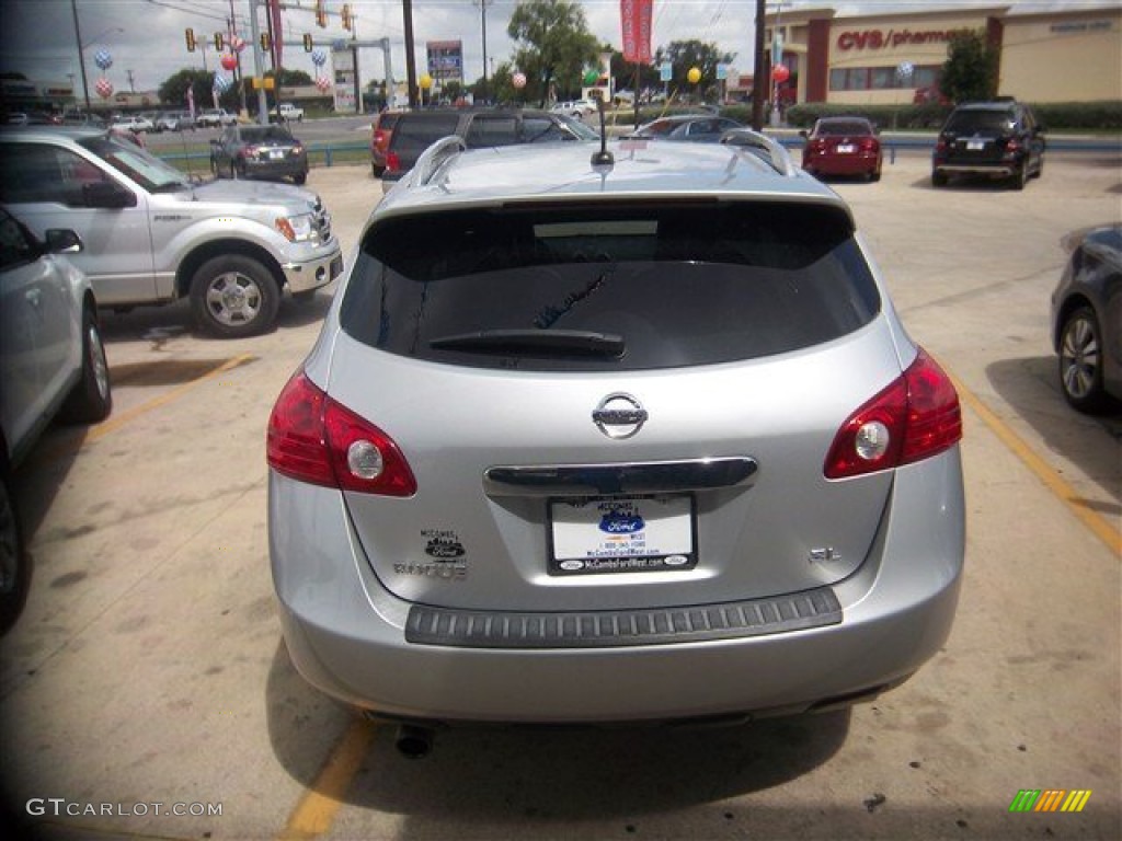 2011 Rogue SL - Silver Ice Metallic / Black photo #7