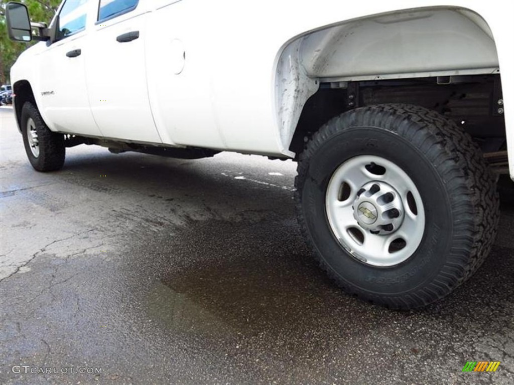 2009 Chevrolet Silverado 2500HD LS Crew Cab Wheel Photo #82220169