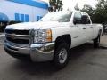 Front 3/4 View of 2009 Silverado 2500HD LS Crew Cab