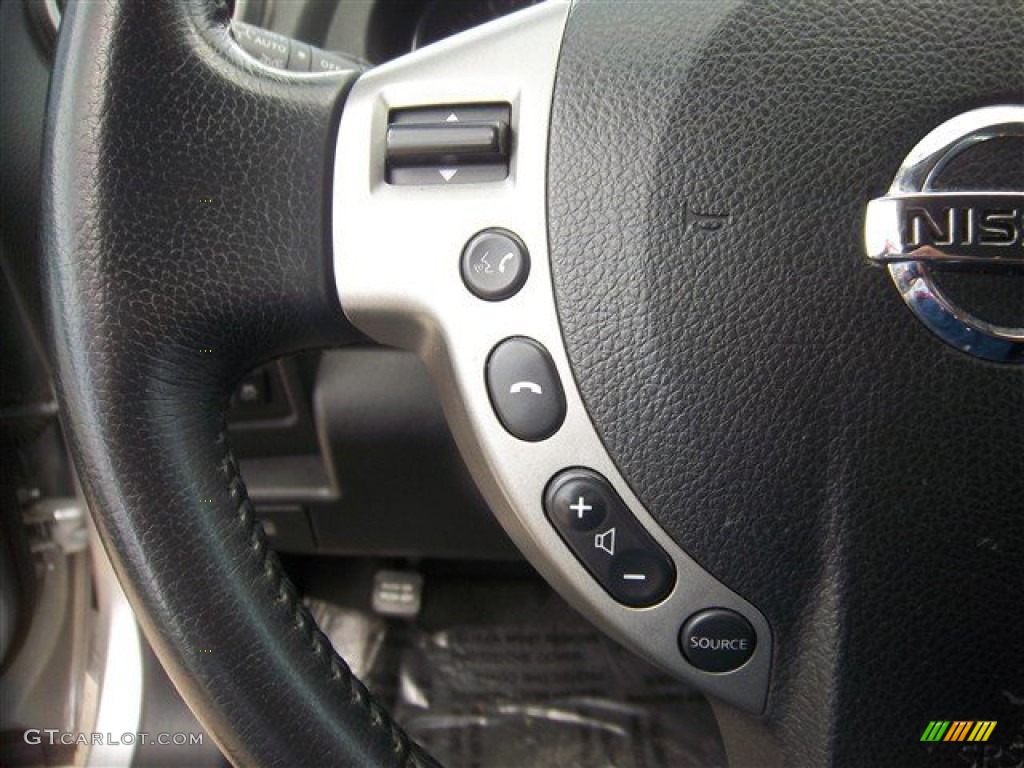 2011 Rogue SL - Silver Ice Metallic / Black photo #21