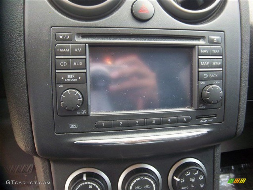 2011 Rogue SL - Silver Ice Metallic / Black photo #23