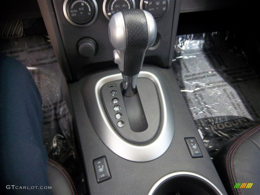 2011 Rogue SL - Silver Ice Metallic / Black photo #24