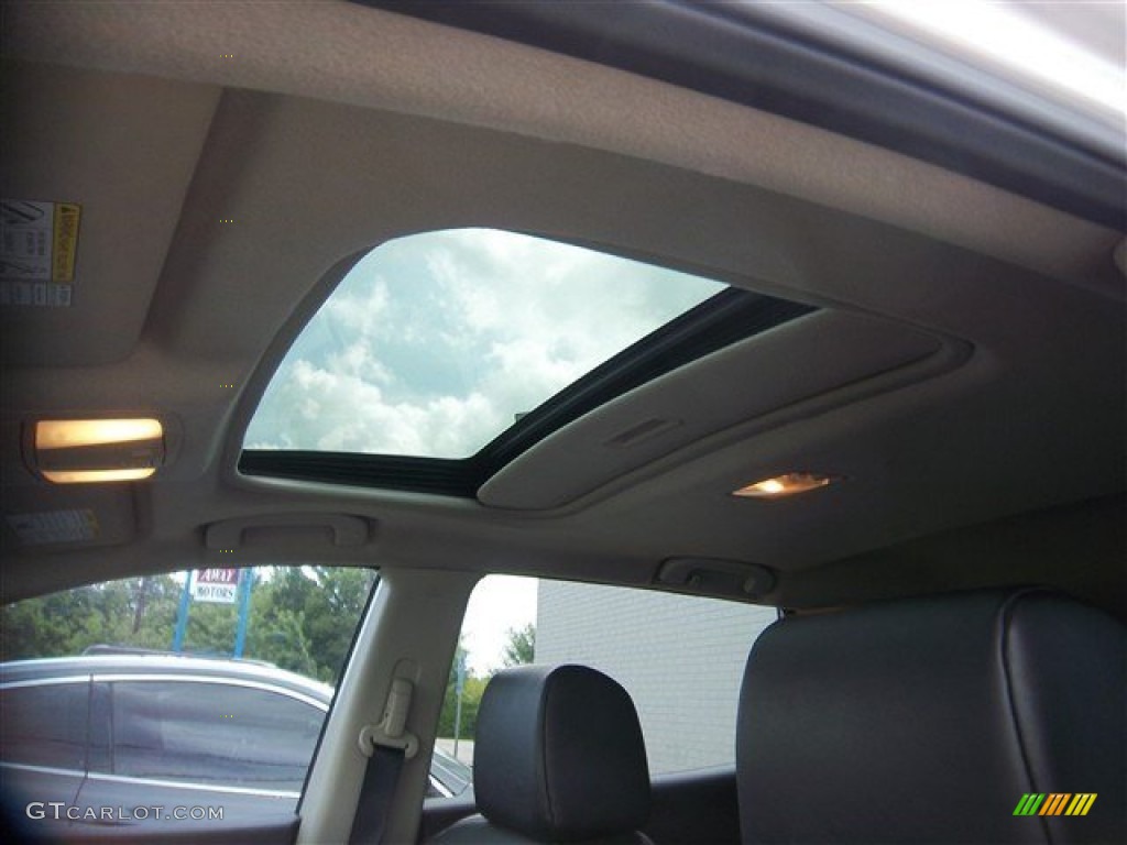 2011 Rogue SL - Silver Ice Metallic / Black photo #26
